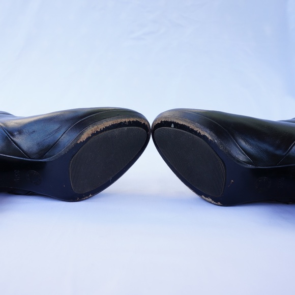 Dries Van Noten Leather Black Bootie - Picture 6 of 8